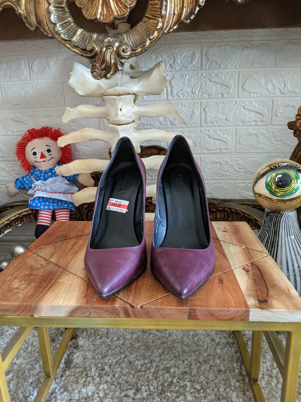 Le Chateau Pointed-Toe Pumps - Purple
